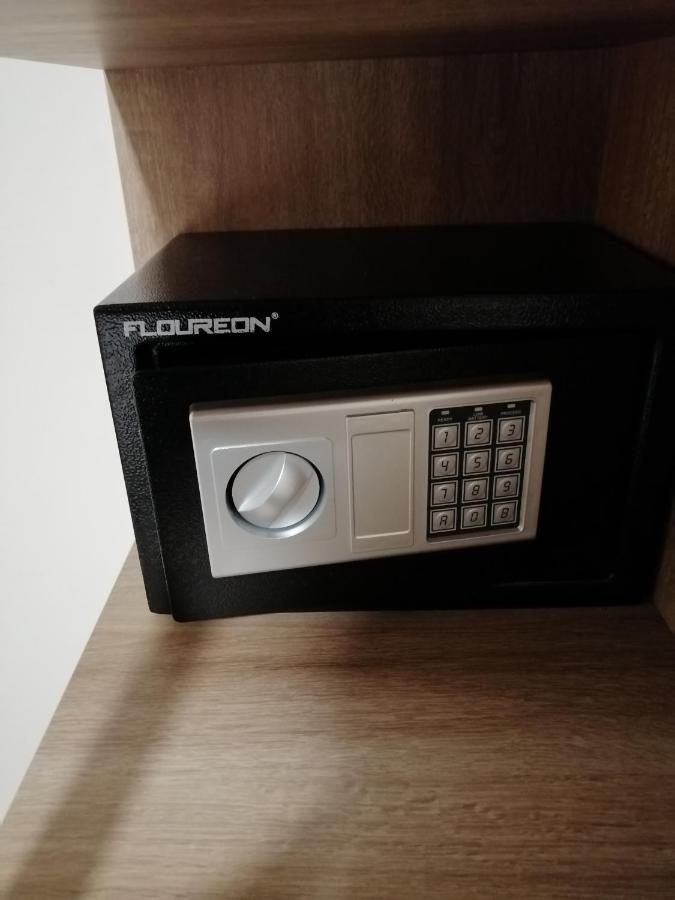 Hospedium Dlj Hostal Tematico Desde La Juderia Arjona Eksteriør bilde